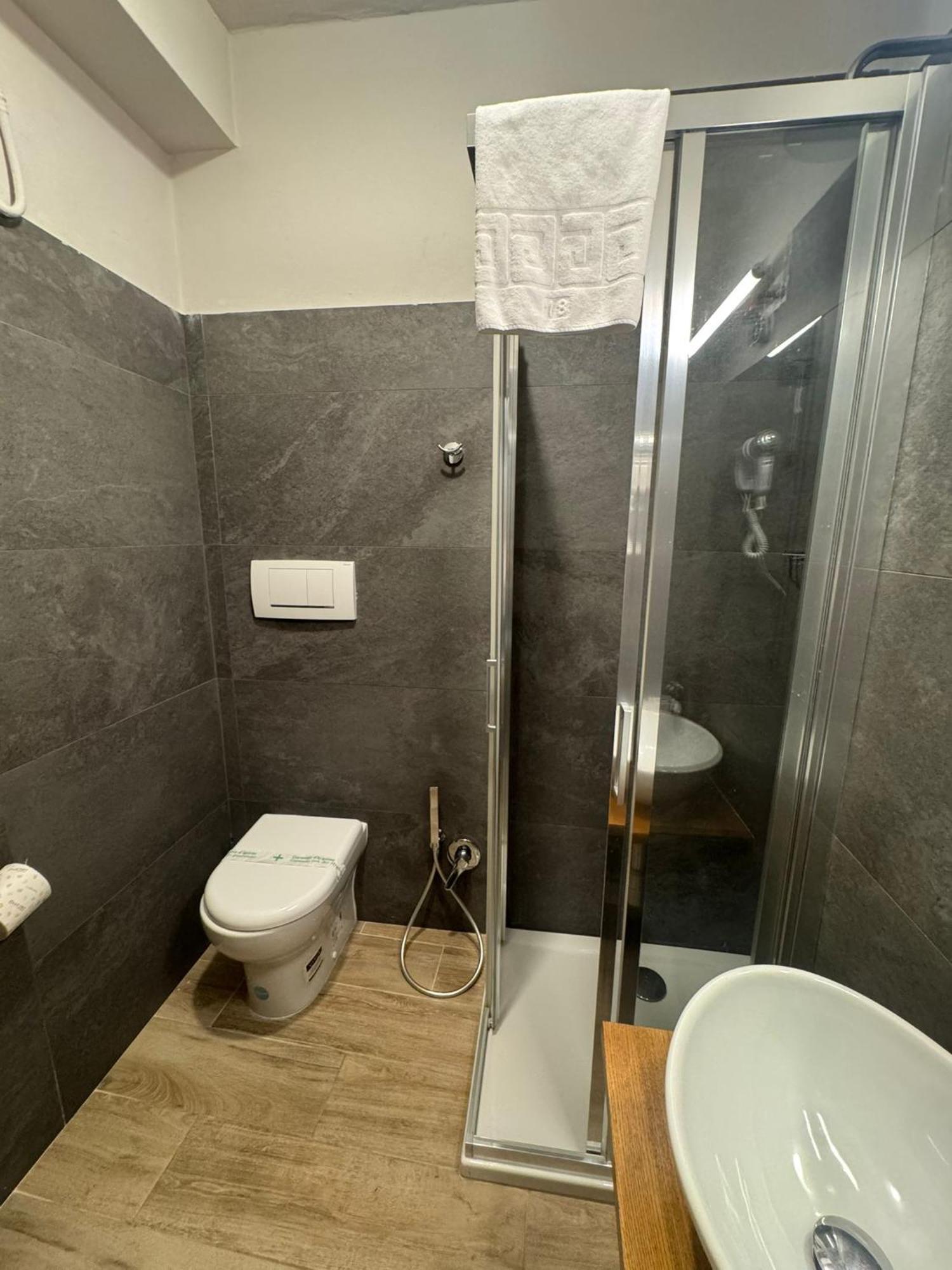 Hotel Camilla Guelfa Флоренция Экстерьер фото