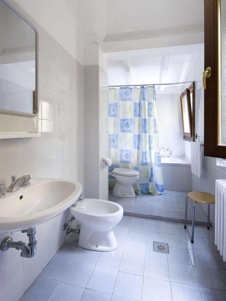 Hotel Camilla Guelfa Флоренция Экстерьер фото